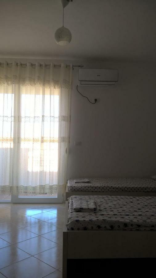Apartamento Ilarias flat Vlorë Exterior foto